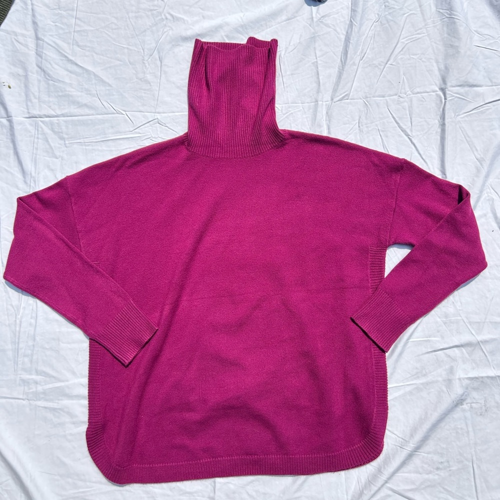 FRENCH CONNECTION TURTLENECK